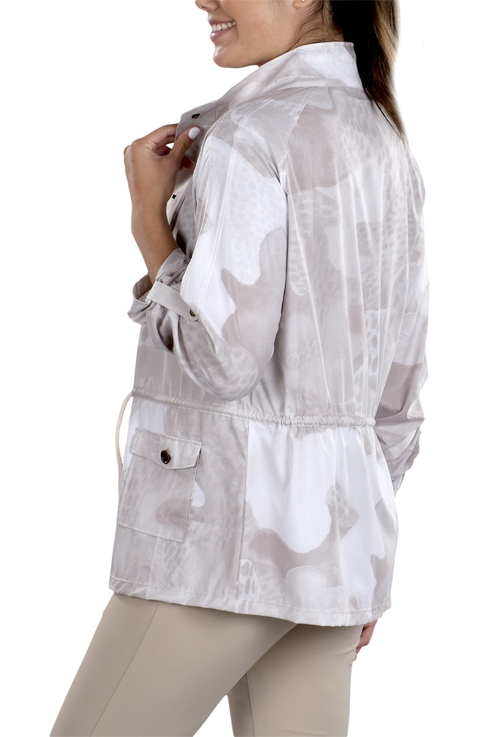 Woman Wearing SwingDish Uma Camo Print Jacket Product View 11